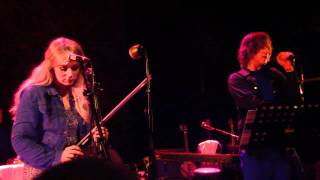 Isobel Campbell &amp; Mark Lanegan - Salvation - Cafe de la Danse - Paris 11 Sept 2010