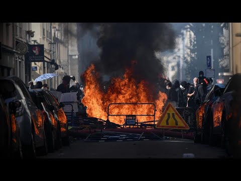 French students ramp up protests against poor conditions at schools