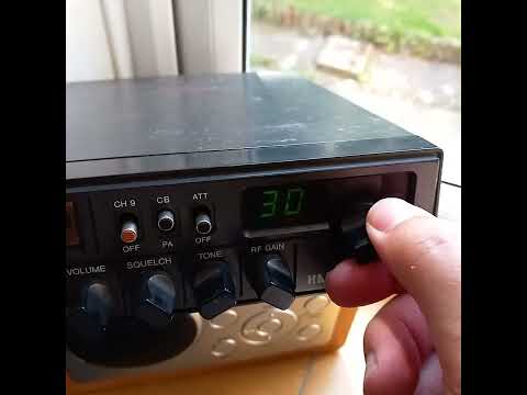 HARVARD 420M CYBERNET CB RADIO