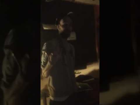 Surrealistic vs Delucxed