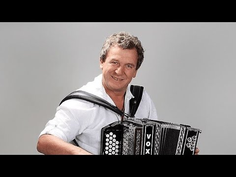 Tine Lesjak z Oplotničani - Najini spomini 😀 #glasba #Slovenija #narodnozabavna #music #Slovenia ❤️