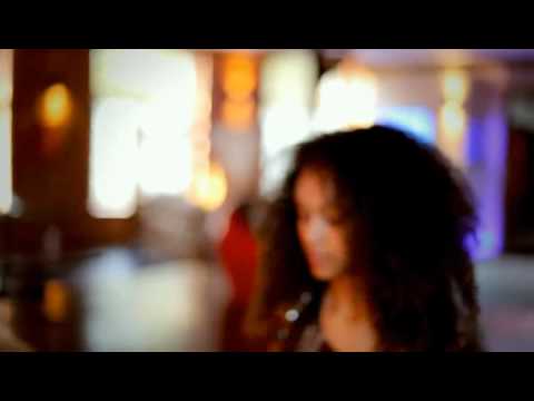 Skreatch feat. John Green - Roxanne's Lullaby (Tony Postigo Remix)