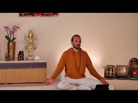 Yoga Nidra für die Verdauung mit Raphael - Yoga Vidya Live,  21.03.2022, 13:00 Uhr