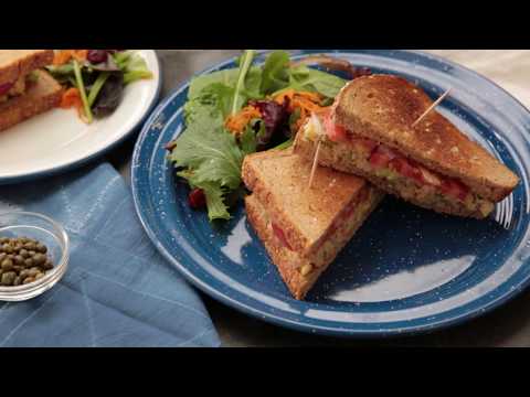 download lagu mp3 mp4 No Tuna Salad, download lagu No Tuna Salad gratis, unduh video klip No Tuna Salad