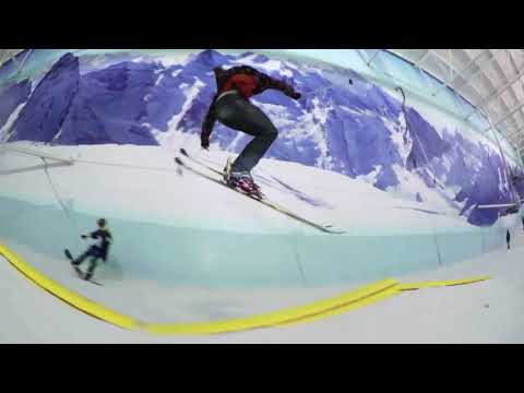 Skiing in the United Kingdom - #LINETravelingCircus Highlight