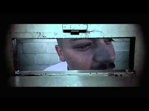 Struggle - Cuerpo ft Little Dee & Bones