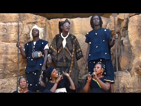 Kebir Belebele(Adama Yébéïzé) Nouveau clip Massakè coura😅😅🤩🤩.Pour plus d'info:93343433