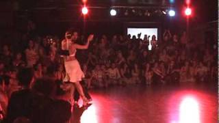 Sebastian Arce y Mariana Montes - No hay TIERRA como la mia