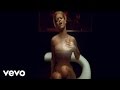 Rihanna - Russian Roulette 