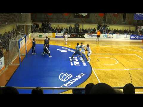 LNFS 13ª Jornada  Ríos Renovables 0 - Caja Segovia F.S. 4 26/11/2011 (6)