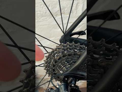 How to use gears on a road bike - a beginners guide #cycling