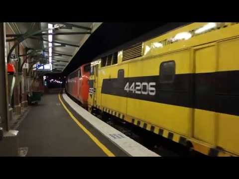 Blue Mountains - Jumbos and Bulldogs with SSR Train #8178 - 13/6/14