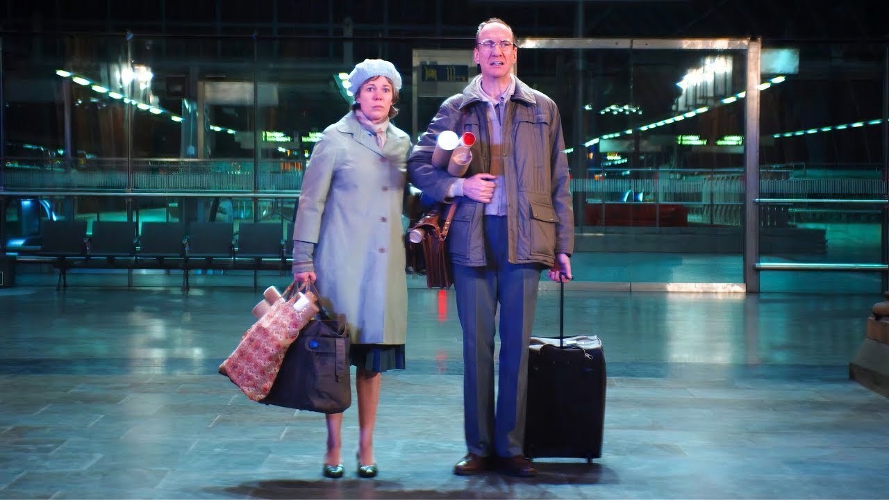 Corpos dos pais dessa mulher foram encontrados no jardim do casal depois de 15 anos enterrados lá!!