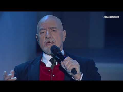 Egill Ólafsson flytur lagið Hvert er það barn