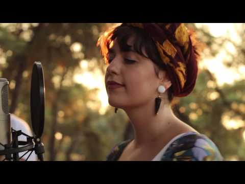 İdil Meşe Röportaj - Red Bull Warm Up 2016