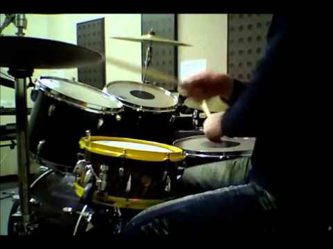 Drum Lessons 3 : Gospel Chops 32nd Crossover Drum Fill Breakdown Part3