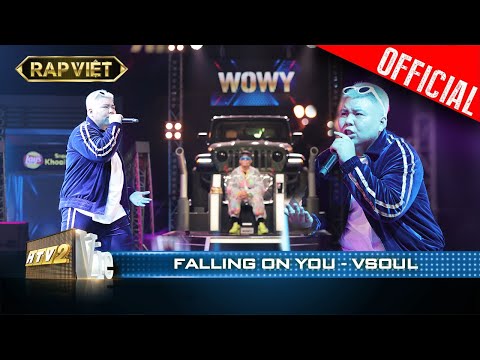 VSoul chơi melody cực tây với Falling on you | Rap Việt - Mùa 2 [Live Stage]