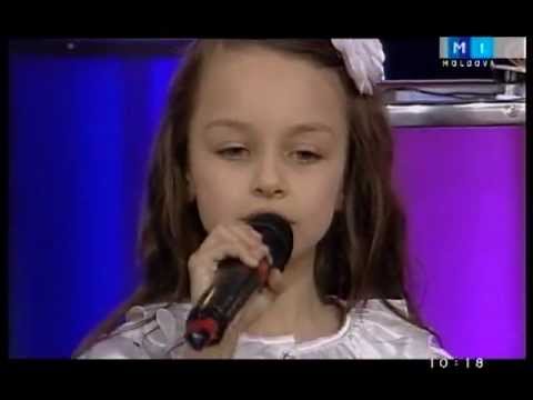 Alexandrina Tofan Ring Star