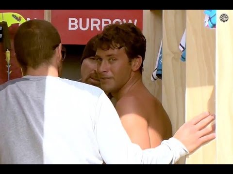 Jeremy Flores attack aussie local surfer