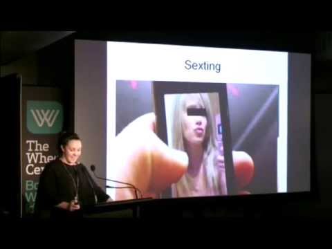 Lunchbox/Soapbox: Nina Funnell on the Teen Sexting Panic