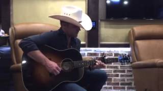 #JustinSingsTweets Part #2 (Travis Tritt&#39;s &quot;Anymore&quot;)