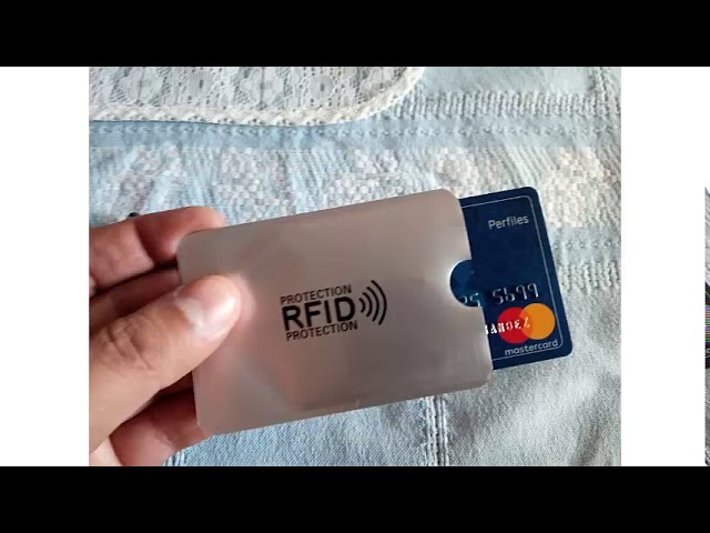 Vídeo relacionado con KEYRI 6 PCS Tarjeta de Bloqueo RFID Ultrafina Protector de Tarjetas de Crédito Bloqueador Antirrobo Protección de Tarjetas de Crédito para Carteras Tarjetas RFID para Hombres y Mujeres (Negro)