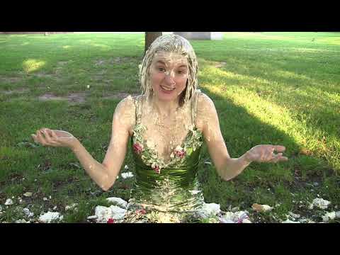 Poison Ivy Cosplay Candice Likes and the pie in the face challenge for Kosplay Underground!!