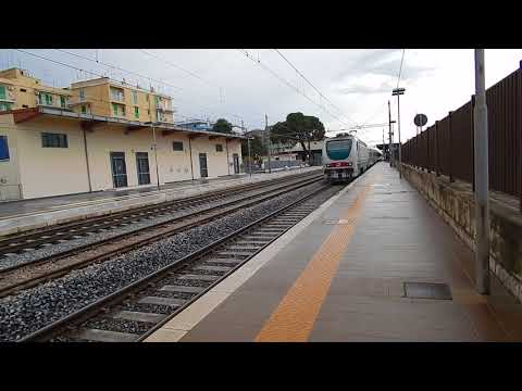 E402B 154 per EXP 14210 Lecce-Ventimiglia-(Lourdes), in arrivo a Molfetta!