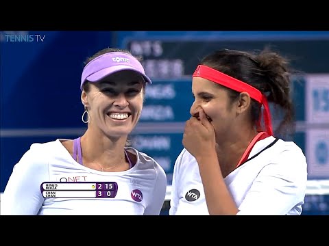 Martina Hingis/Sania Mirza vs. Latisha Chan/Hao-Ching Chan Beijing 2015 F