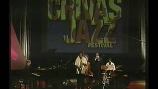 Louis Hayes & Cannonball Adderley Legacy Band - Autumn leaves - Chivas Jazz Festival 2004