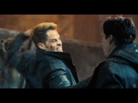 Star Trek Into Darkness Trailer Review