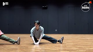 [影音] 221229 [BOMB] SUGA Takes Hip Hop Dance 101