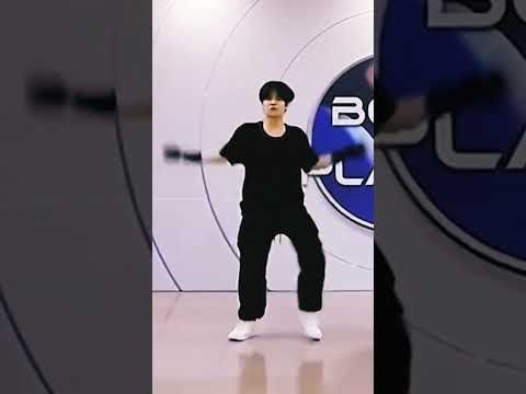 Ciipher Keita✨❤‍🔥✨ 🕺He looks so cool when he dances😍🤩❤‍🔥😆😳👍