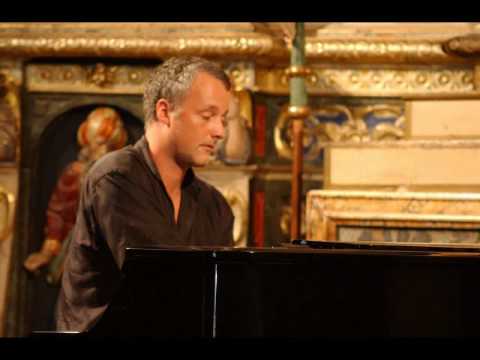 Ralph Zurmuhle - Solo Piano