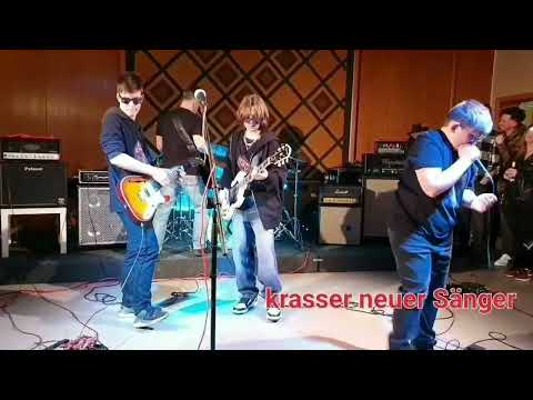 Iron Empire - Killing in the name in der Rockbase