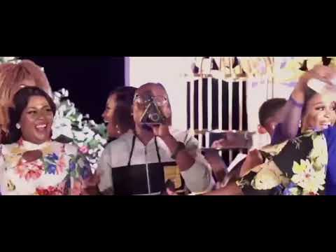 mama dangote na mwanae esma wakicheza wimbo umalaya kutoka kwa kivurande junior