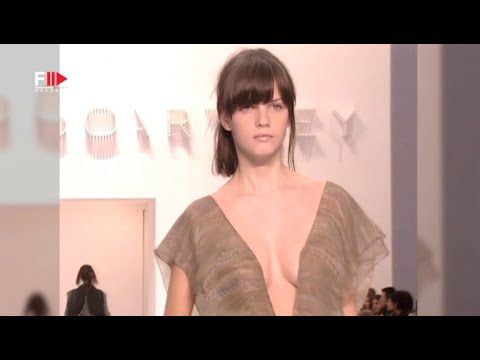 Vintage in Pills STELLA McCARTNEY Fall 2002 - Fashion Channel