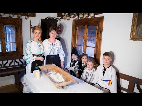 Alexandra Cret - Mama [ Videoclip Oficial ]