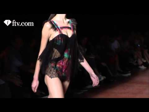 SAO PAULO - F/W 10-11 - FW - ROSA CHA SWIMWEAR - SHOW