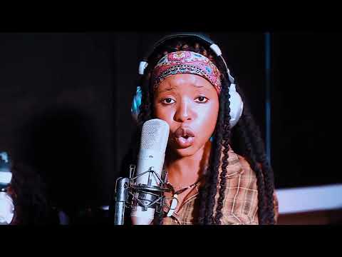 Vevo Queen - HipHop Session Freestyle Episode 1 (Visuals)
