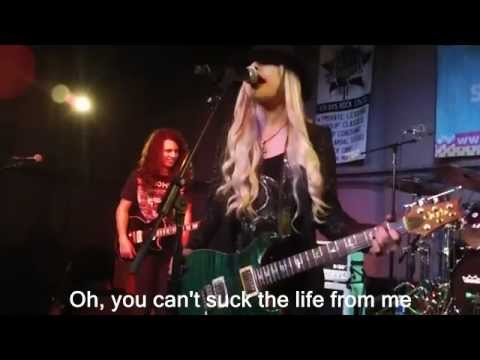 Orianthi New Song & Rainbow in the Dark (Ronnie James Dio & Vivian Campbell cover) live with lyrics
