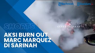 Aksi Burn Out Marc Marquez dengan Motor Barunya, Asap Mengepul Disambut Tepuk Tangan Warga Jakarta