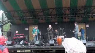 serve this royalty shakori 4-11