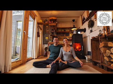 Tiny House-Paradies: Leben auf 3500m² mit eigenem Wald & See!