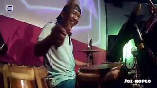 Download lagu Tetep Neng Ati - Nella kharisma mp3 Download lagu Tetep Neng Ati - Nella kharisma mp3