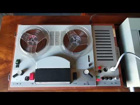 Školský magnetofón Tesla B57