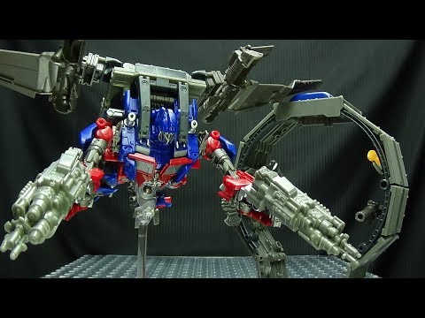 Studio Series Leader OPTIMUS PRIME: EmGo's Transformers Reviews N' Stuff