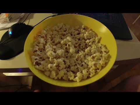 MongoTV_10299 - Del 1 - POPPER POPCORN SENT SØNDAG AFTEN OG SNAKKER