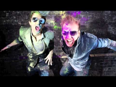 UNION vs Prodigy - Smack My Bitch Up