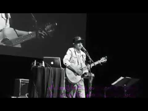 Myanmar's singer (Soung Oo Hlaing)